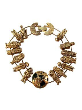 Vintage Gold Tone Children of the World Enamel Globe Slide Charm Bracelet 7.25"